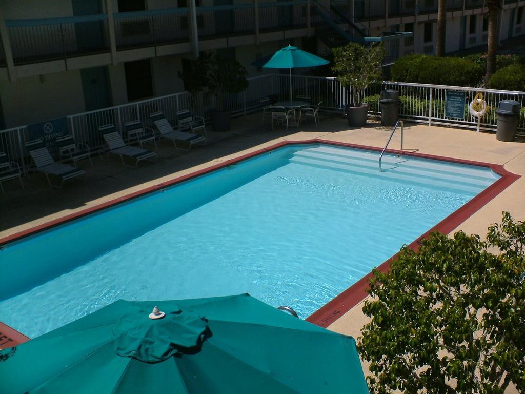 Quality Inn Harlingen Extérieur photo