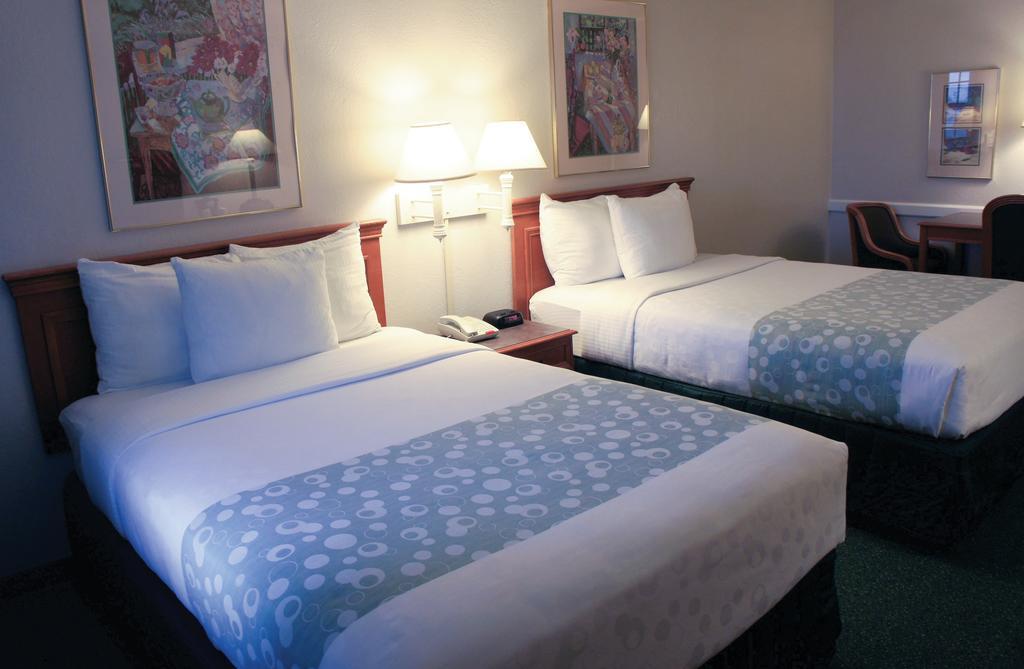 Quality Inn Harlingen Extérieur photo