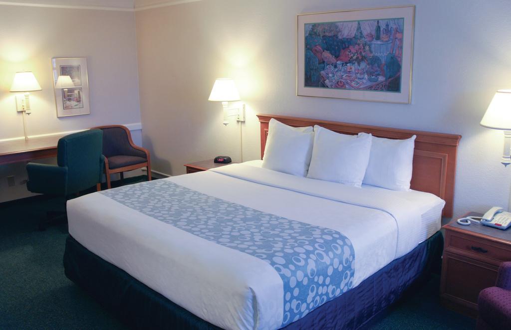 Quality Inn Harlingen Extérieur photo