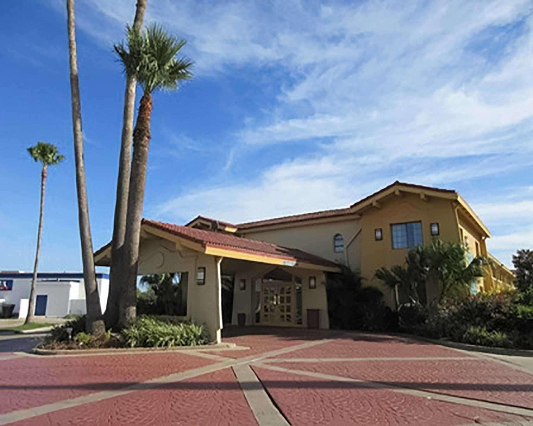 Quality Inn Harlingen Extérieur photo